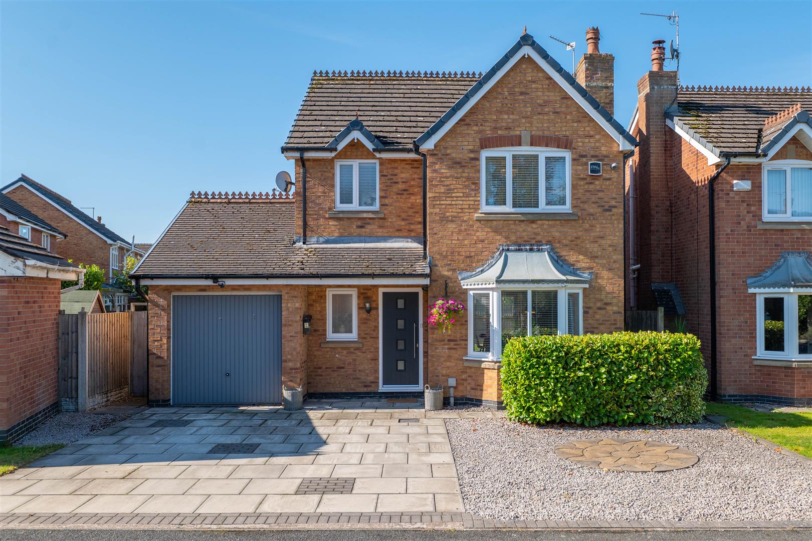 3 bed property in Foxglove Close, Preston